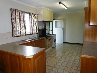 9 President Street, Seymour