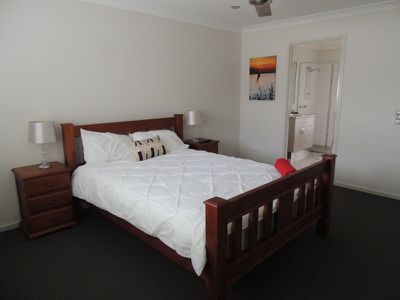 1 / 27 Lawson Drive, Moranbah