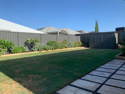 6 Fishbone Turn, Banksia Grove