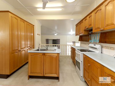 36 Dudleigh Street, North Booval
