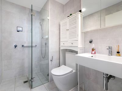 403 / 28 Keats Avenue, Rockdale