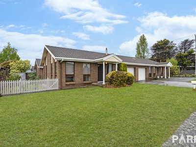 2 / 2 South Esk Drive, Hadspen