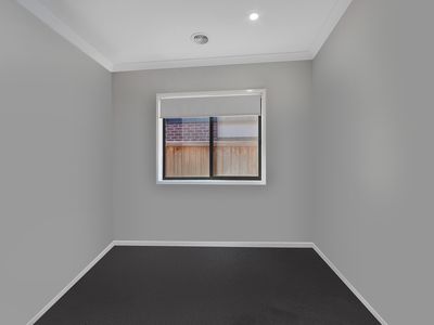 53 Wagner Drive, Werribee
