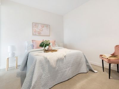 205 / 253 Waverley Road, Malvern East