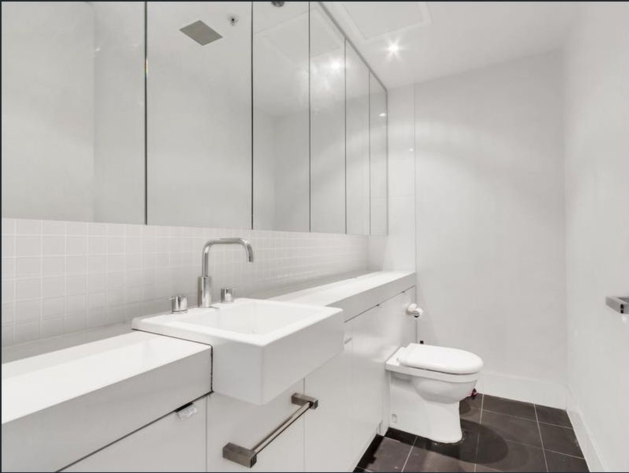 211 / 211 Grenfell Street, Adelaide