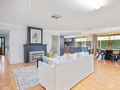 25 Flinn Avenue, Kelmscott
