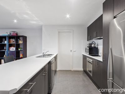 24 / 44 Everard Street, Footscray