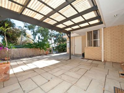 5/6 Conifer Close, Ballajura