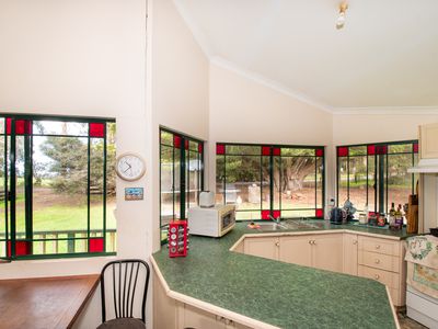 790 Mcleod Road, Scotsdale