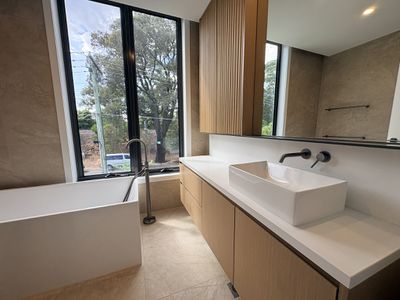 1 / 111 Carpenter Street, Brighton