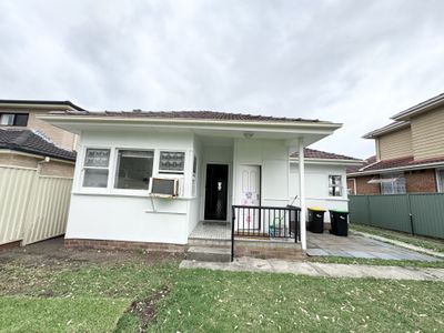 15 Gardinia Street, Beverly Hills