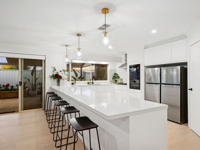 2 Namoi Street, Hammond Park