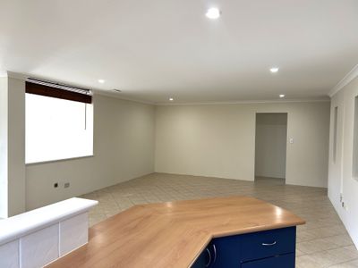43 Amadeus Crescent, Port Kennedy