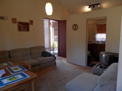 25 The Glen Road, Arncliffe