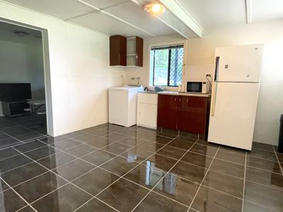 168 Oaka Street, South Gladstone