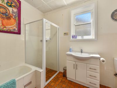 20 Lake Terrace East, Mount Gambier