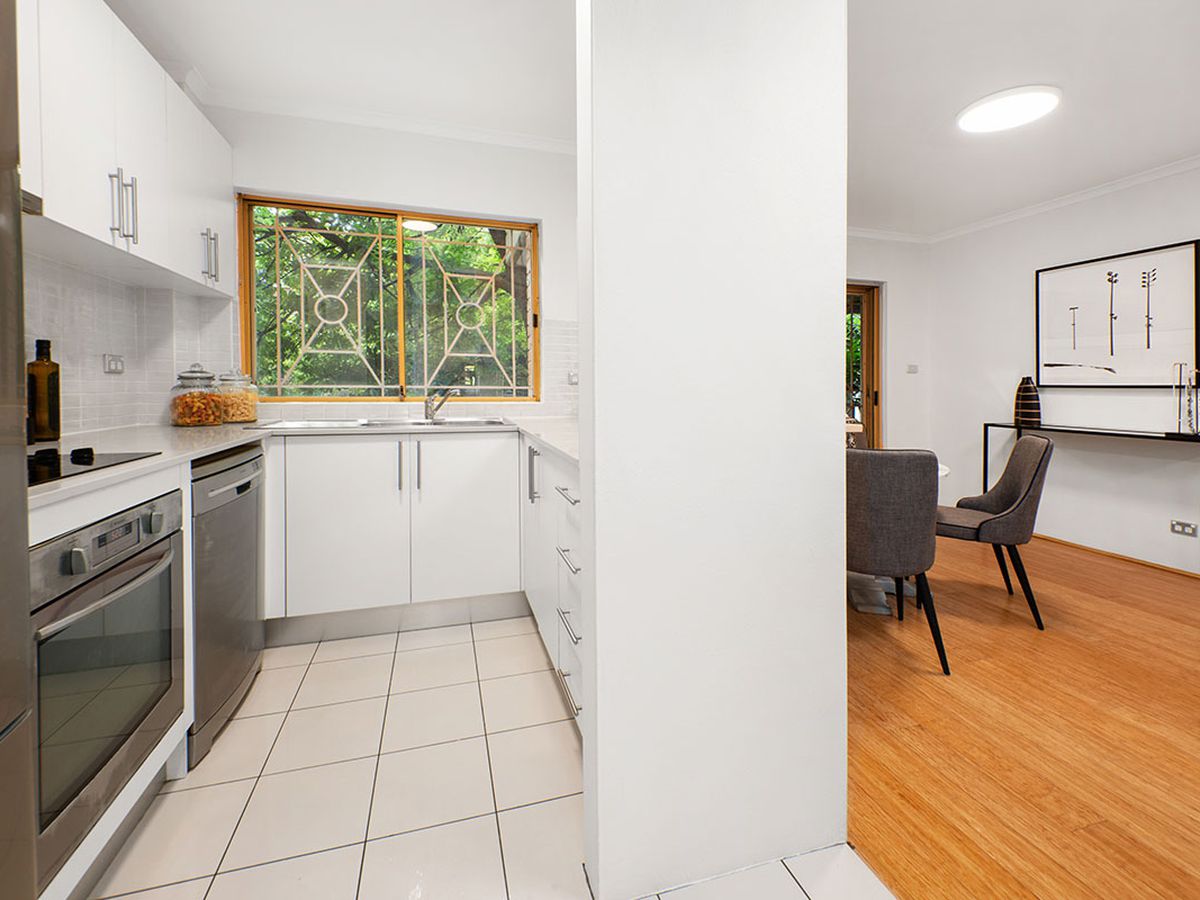 15 / 219 Chalmers Street, Redfern