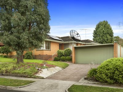 63 Dehnert Street, Doncaster East