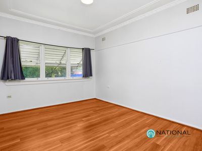 16 Tamplin Rd, Guildford