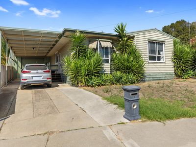 1 Howard Place, Seymour