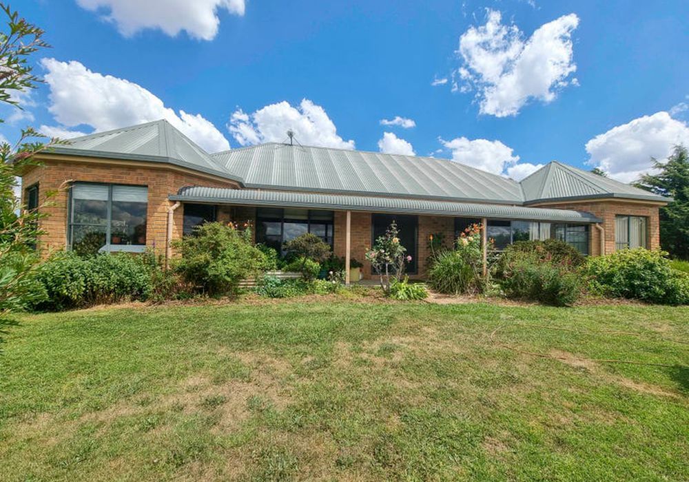 27 Dog Trap Lane, Orange
