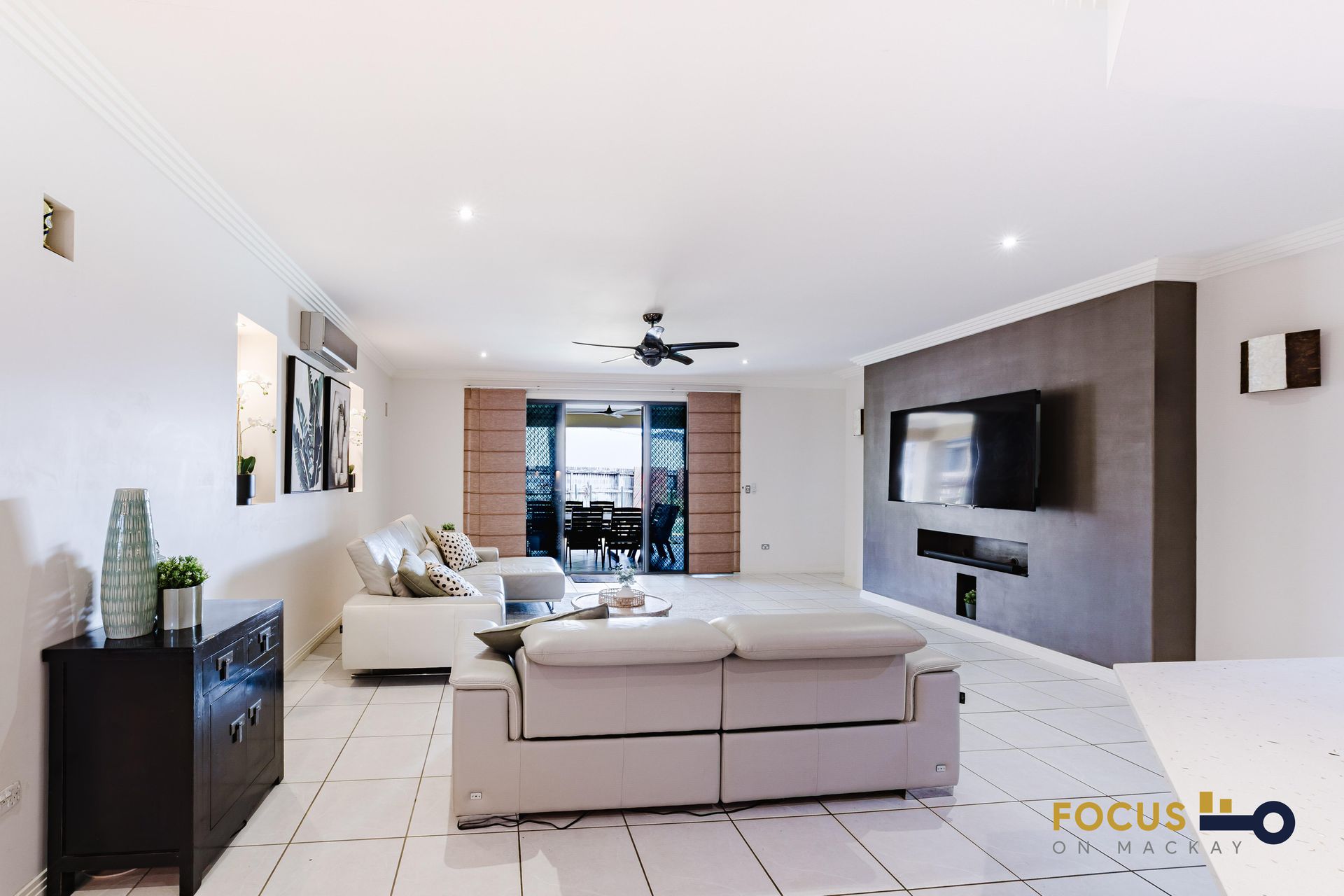 70 Gingham Street, Glenella