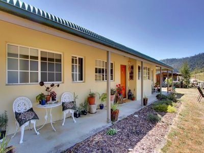 41 Cemetery Road, Cradoc