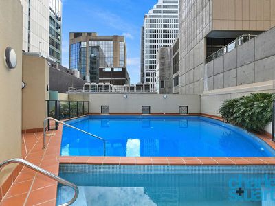 802 / 1 Hosking Place, Sydney