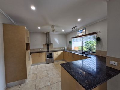3 / 48-50 Weaver Street, Atherton