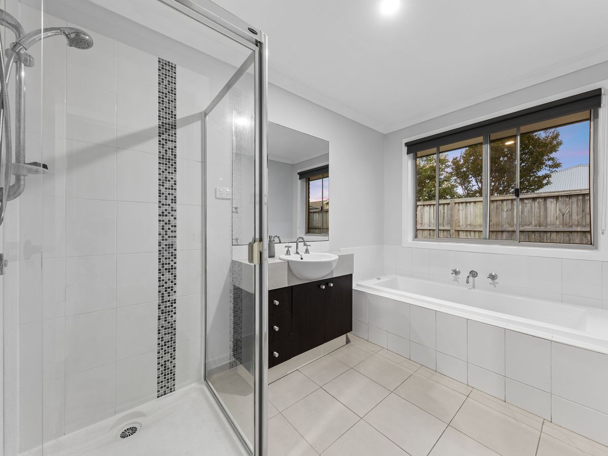 4 Melrose Street, Pakenham