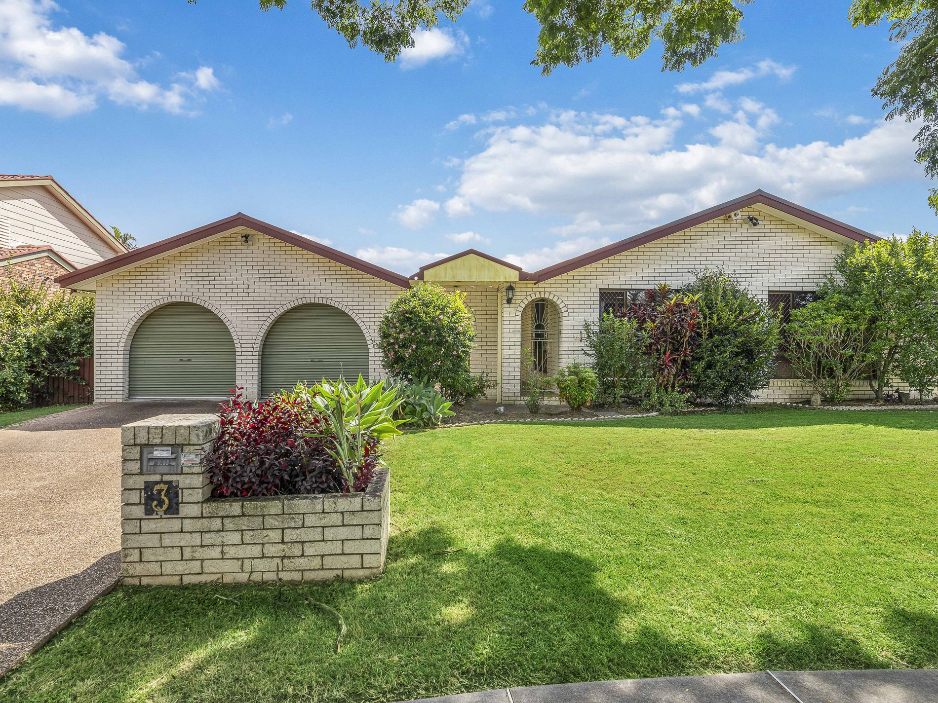 3 Lynelle Street, Sunnybank Aurora Realty Brisbane