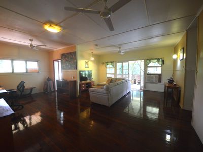 11 Radlof Street, South Johnstone