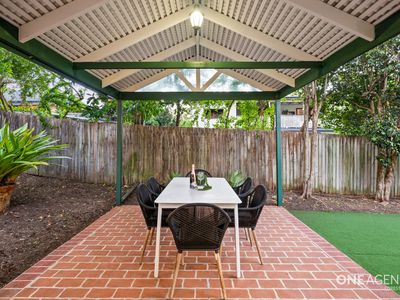16 Toorak Place, Forest Lake
