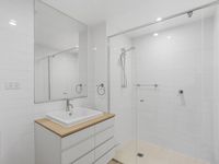 Promenade 4165 / 37C Habour Road, Hamilton