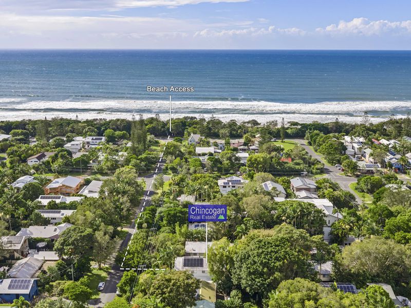 12 Robin Street, South Golden Beach