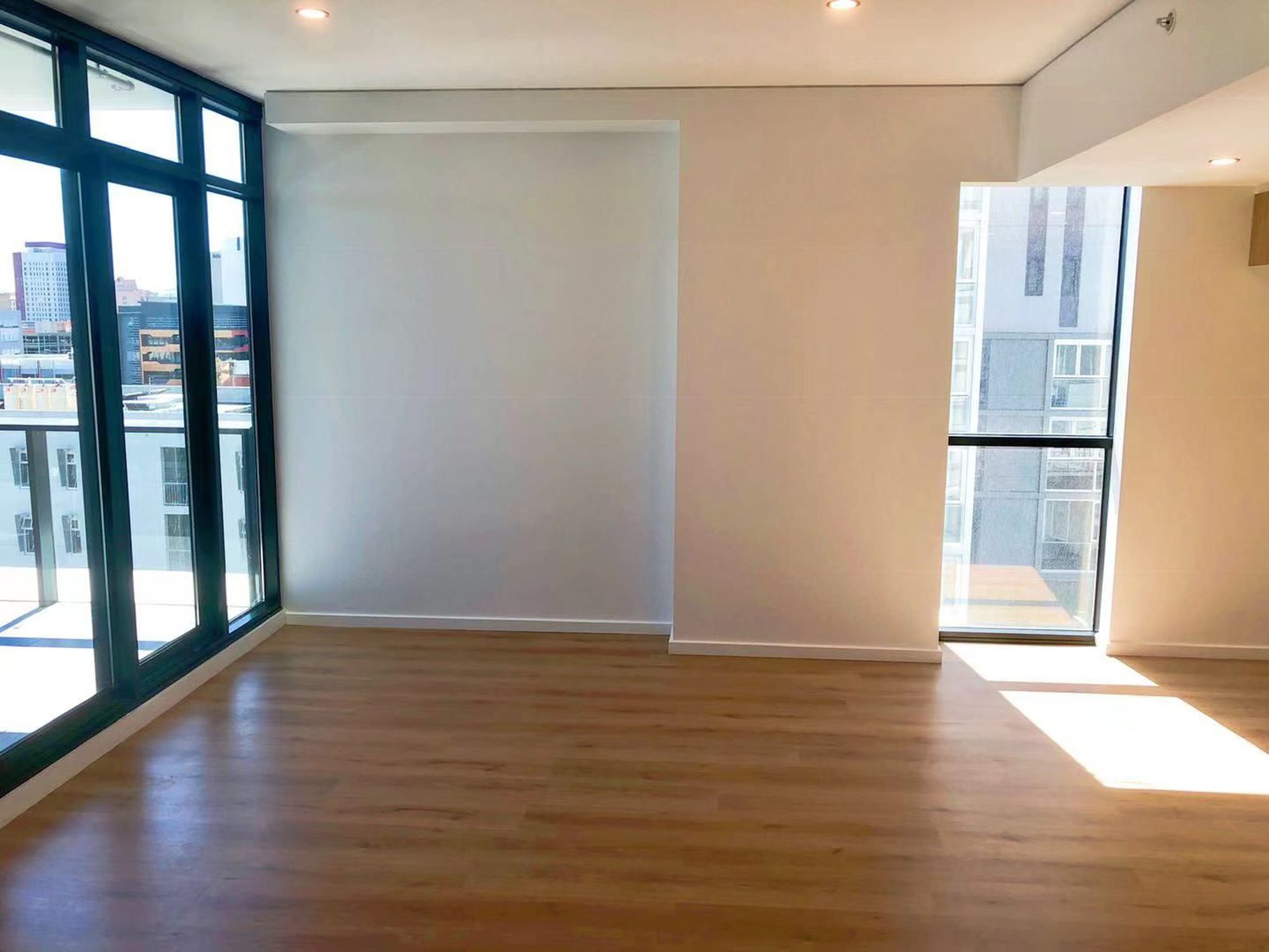 N1006 / 68 Elizabeth Street, Adelaide