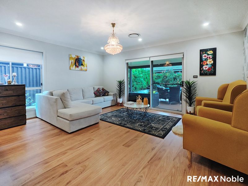 19 Loudon Parade, Marsden Park