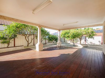21 King David Blvd, Madeley