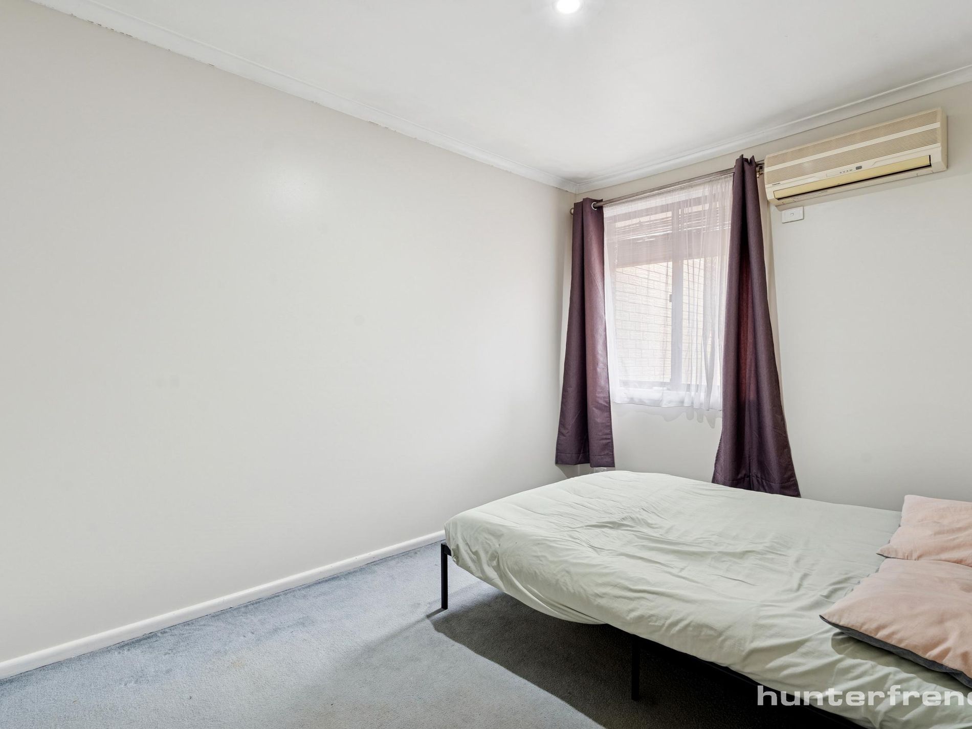 2/93 Millers Road, Altona North