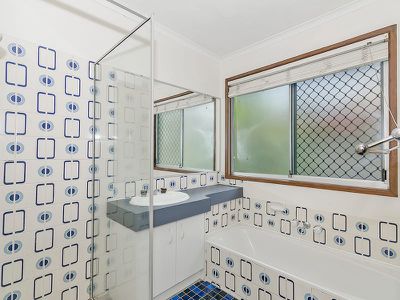 25 Glengala Drive, Rochedale South