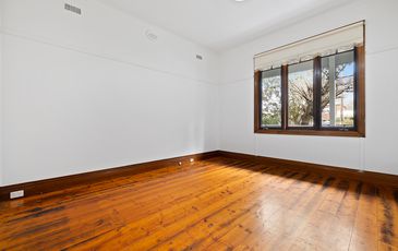 70 WOODS STREET, Beaconsfield