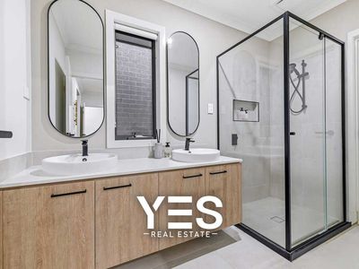 6 Heart Loop, Clyde North