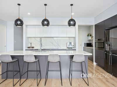 47 Honeybee Crescent, Calderwood