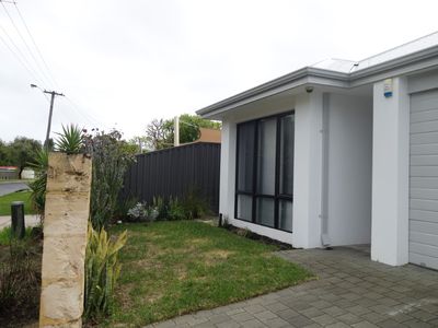 13 Bardsley Avenue, Girrawheen