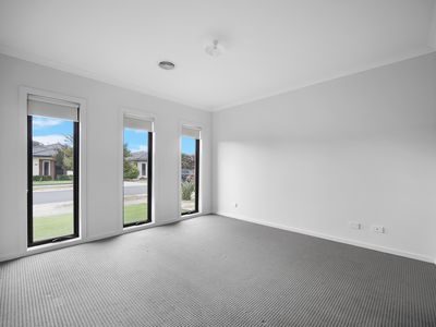 17 Beatty Avenue, Truganina