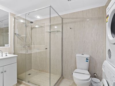 10E / 2 Nineteenth Avenue, Palm Beach