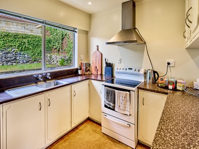15B Florio Terrace, Tawa
