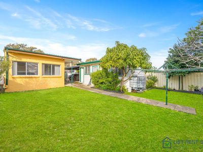 13 Kamira Avenue, Villawood