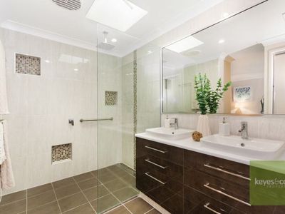 36 Keesing Road, Douglas
