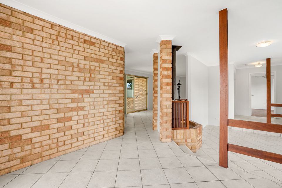 5 LISBON PLACE, Warnbro